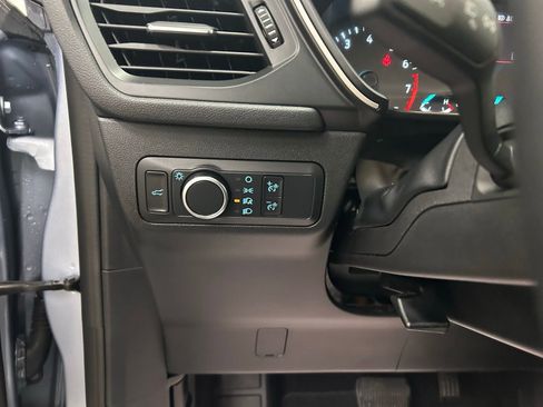 Used 2022 Ford Escape SE w/ SE Sport Appearance Package image 14