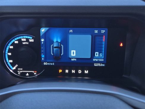 Used 2024 Ford Bronco Badlands image 11