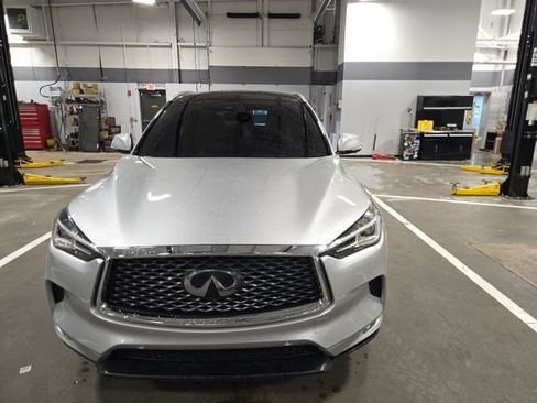 Used 2019 INFINITI QX50 Essential w/ Premium Audio Package FWD image 8