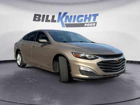 Used 2023 Chevrolet Malibu LS w/ LPO, Floor Liner Package FWD image 7