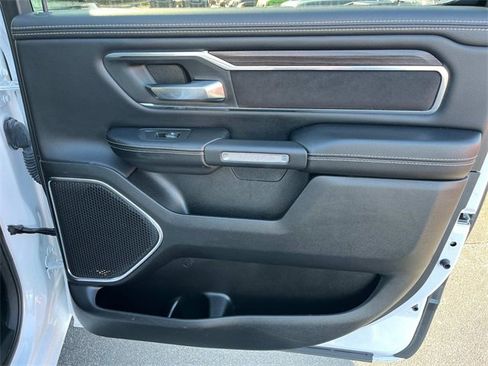Used 2025 RAM 1500 Laramie image 20