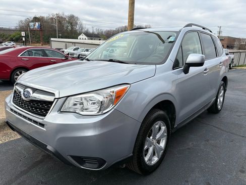 Used 2016 Subaru Forester 2.5i Premium w/ All-Weather Package image 3