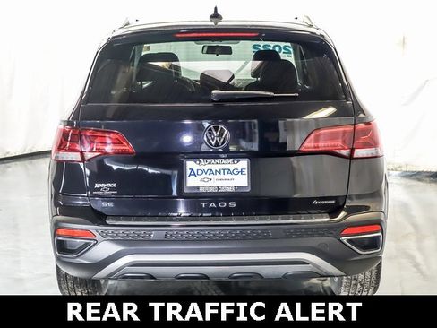 Used 2022 Volkswagen Taos SE image 8