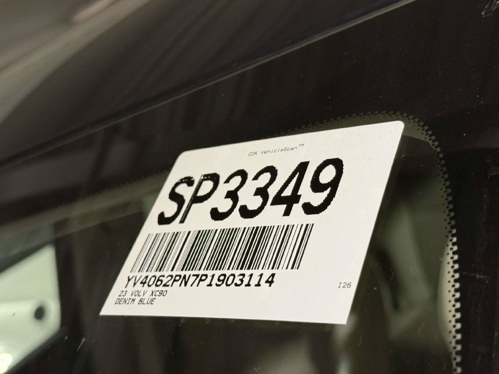 Used 2023 Volvo XC90 B6 Plus w/ Protection Package Premier AWD/4WD image 8