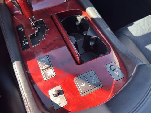 Used 2007 Lexus LS 460 image 35