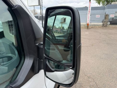 Used 2019 Ford Transit 150 148 Low Roof RWD image 40
