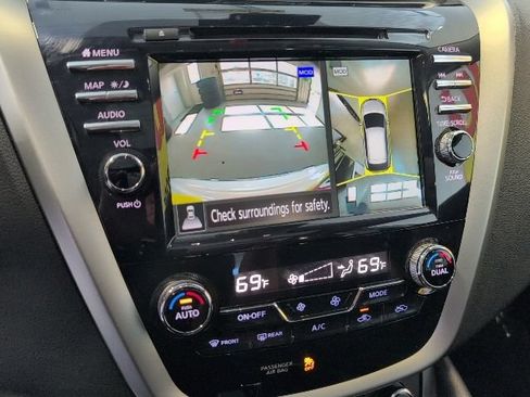 Used 2024 Nissan Murano SV AWD/4WD image 22