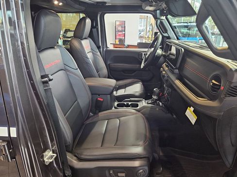 New 2026 Jeep Wrangler Unlimited Rubicon AWD/4WD image 15