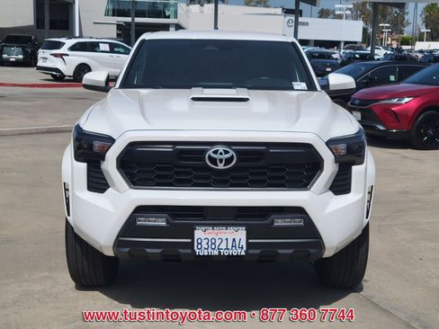 Certified 2024 Toyota Tacoma TRD Sport image 8