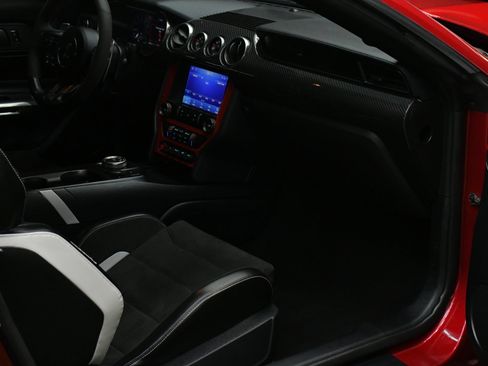 Used 2020 Ford Mustang Shelby GT500 w/ Handling Package image 48
