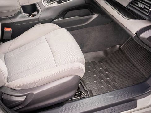 Used 2024 Subaru Legacy Premium image 30