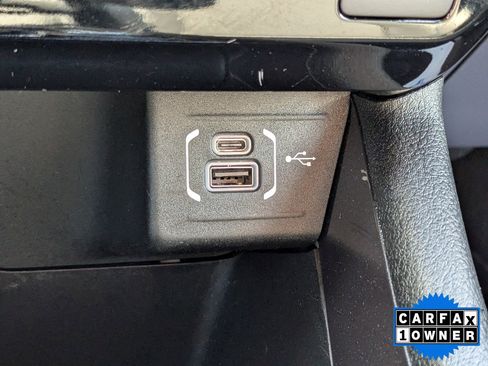 Used 2024 Jeep Compass Latitude image 24