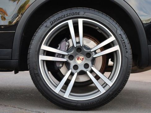 Used 2013 Porsche Cayenne Diesel AWD/4WD image 61