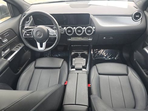 Certified 2021 Mercedes-Benz GLA 250 4MATIC image 23