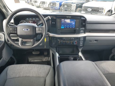 Used 2025 Ford F450 XLT w/ 360-Degree Camera Package image 16