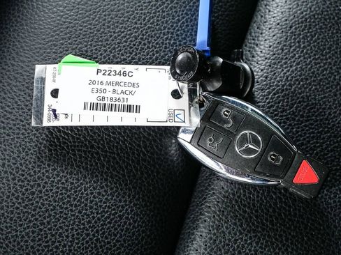 Used 2016 Mercedes-Benz E 350 4MATIC Sedan image 39