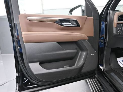 New 2026 Chevrolet Tahoe High Country AWD/4WD image 8