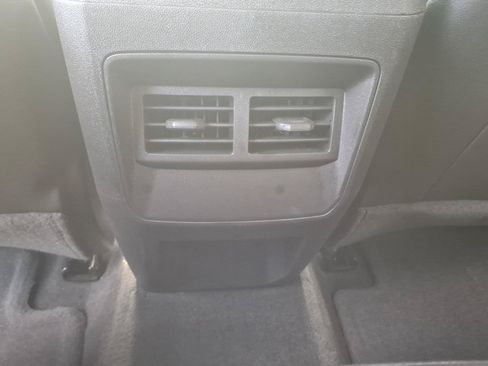 Used 2025 Chevrolet Colorado Trail Boss AWD/4WD image 15