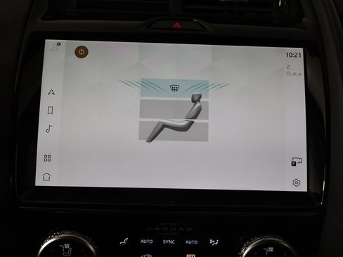 Used 2022 Jaguar E-PACE SE image 49