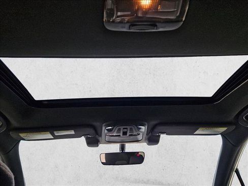 Used 2022 Subaru Outback Wilderness AWD/4WD image 16