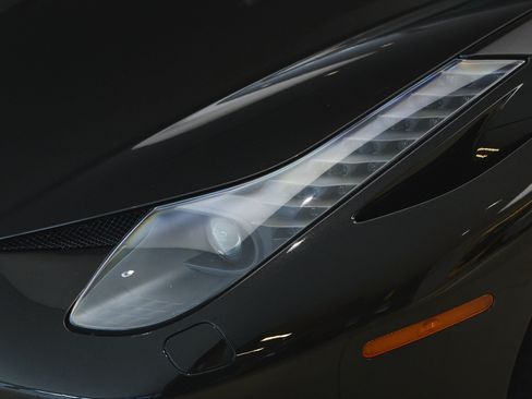 Used 2013 Ferrari 458 Spider RWD image 64