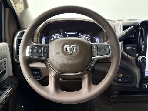 Used 2026 RAM 3500 Laramie w/ Towing Technology Group AWD/4WD image 36