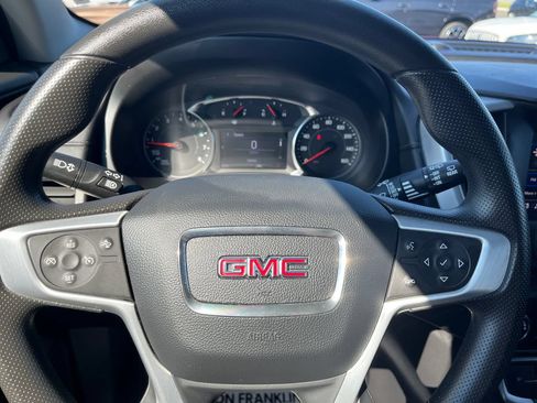 Used 2024 GMC Terrain SLE FWD image 14