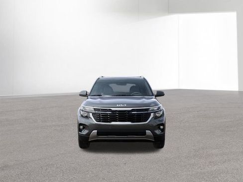 New 2026 Kia Seltos S AWD/4WD image 2