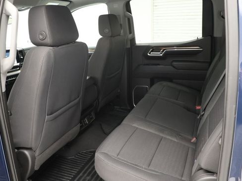 Used 2023 Chevrolet Silverado 1500 LT image 11