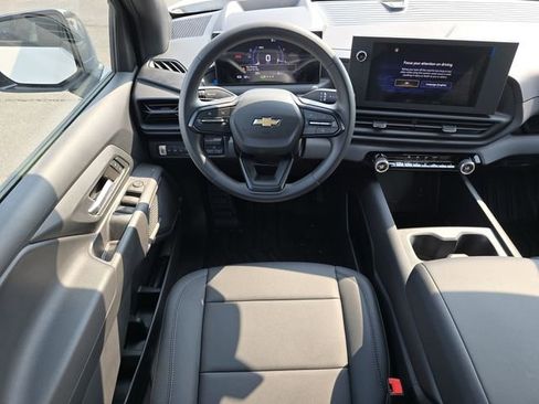 Used 2024 Chevrolet Silverado EV W/T image 3