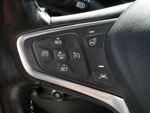 Used 2019 Chevrolet Equinox Premier AWD/4WD image 25