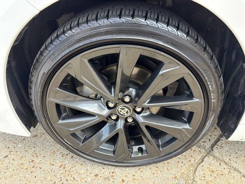 Used 2024 Toyota Corolla SE image 10