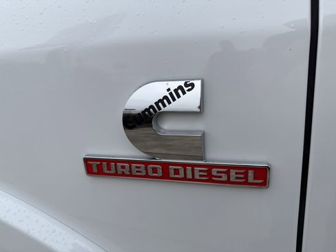 New 2025 RAM 2500 Limited AWD/4WD image 13