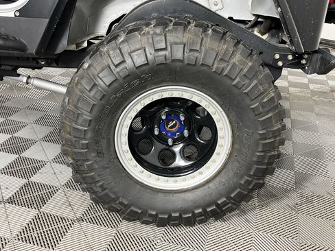 Used 2003 Jeep Wrangler Rubicon image 20