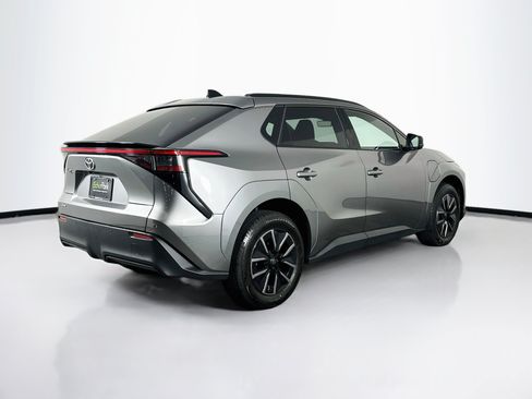 Used 2026 Toyota bZ FWD image 9