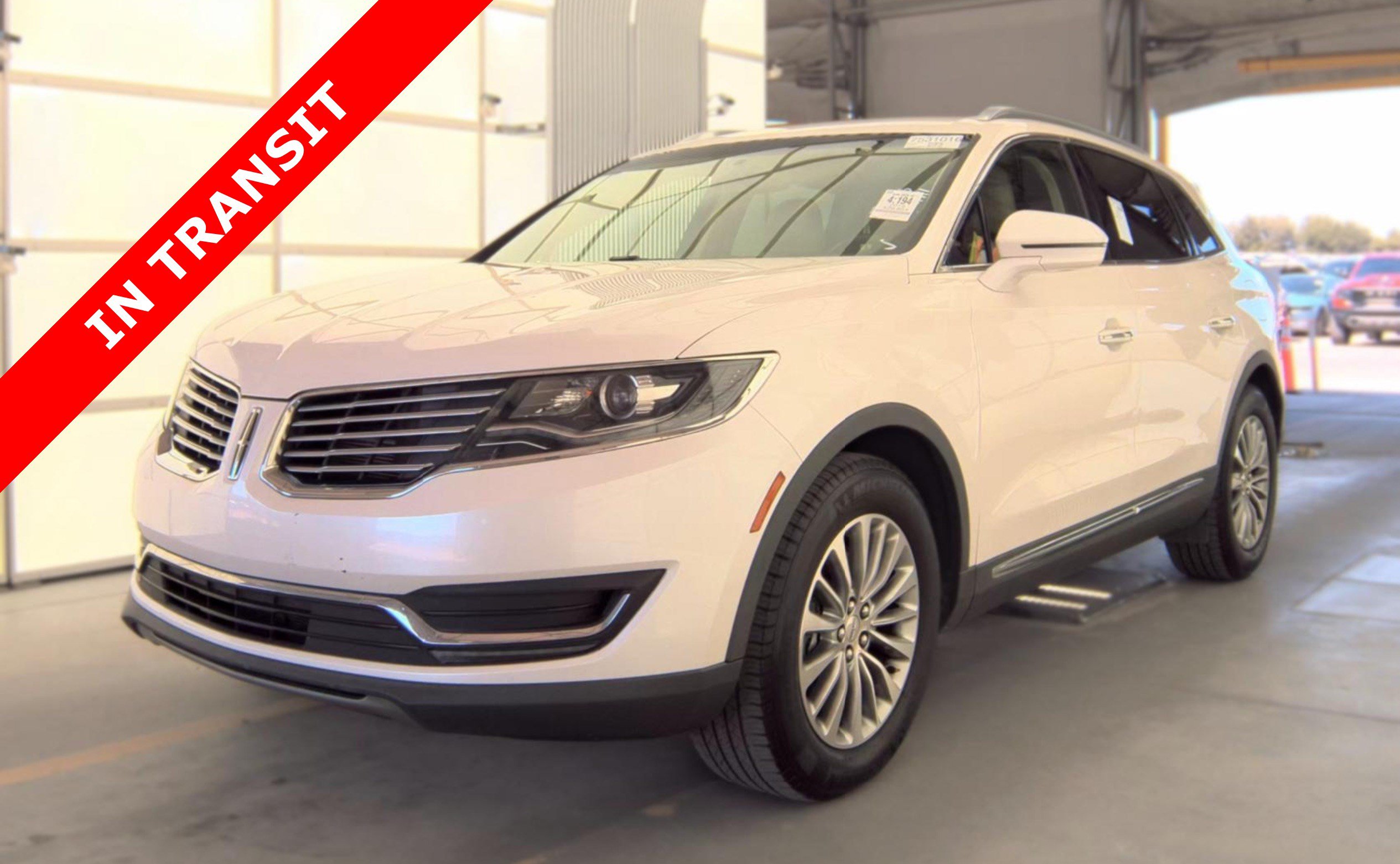 Used 2018 Lincoln MKX Select w/ Select Plus Package FWD image 1