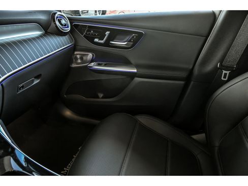 New 2026 Mercedes-Benz GLC 300 4MATIC image 18