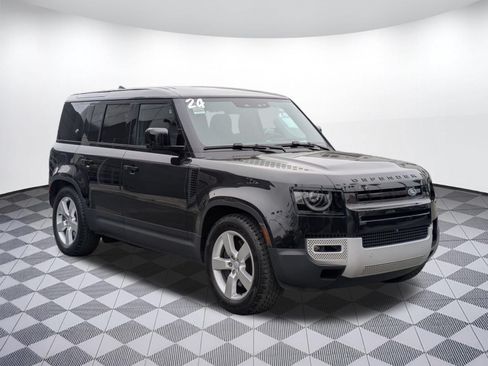 Used 2024 Land Rover Defender 110 SE AWD/4WD image 7