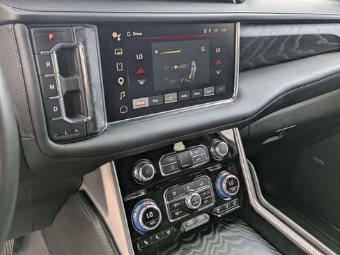 Certified 2024 GMC Yukon Denali AWD/4WD image 20