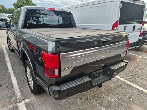 Used 2019 Ford F150 Platinum w/ Equipment Group 701A Luxury AWD/4WD image 10
