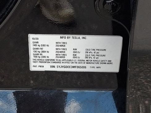 Used 2021 Tesla Model Y Long Range AWD/4WD image 31