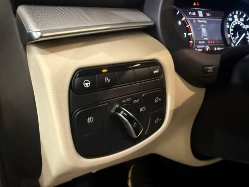 Used 2021 INFINITI QX50 Essential w/ Convenience Package image 38