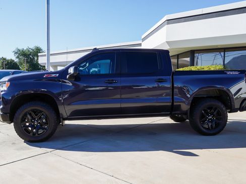 Used 2022 Chevrolet Silverado 1500 LT Trail Boss w/ LT Trail Boss Premium Package AWD/4WD image 5