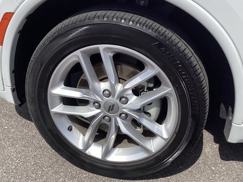 Used 2024 Dodge Durango GT AWD/4WD image 9