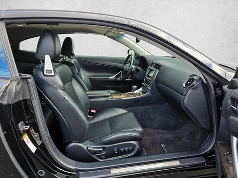 Used 2010 Lexus IS 250C RWD image 10