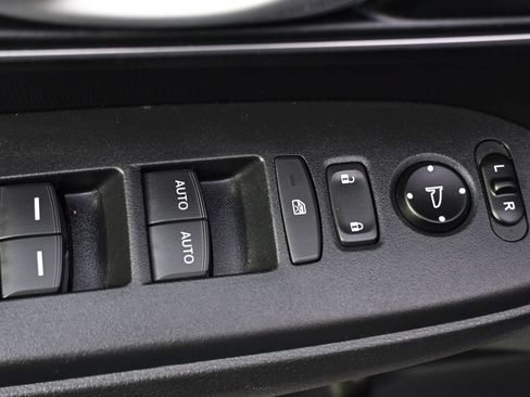 Used 2018 Honda CR-V EX-L image 23
