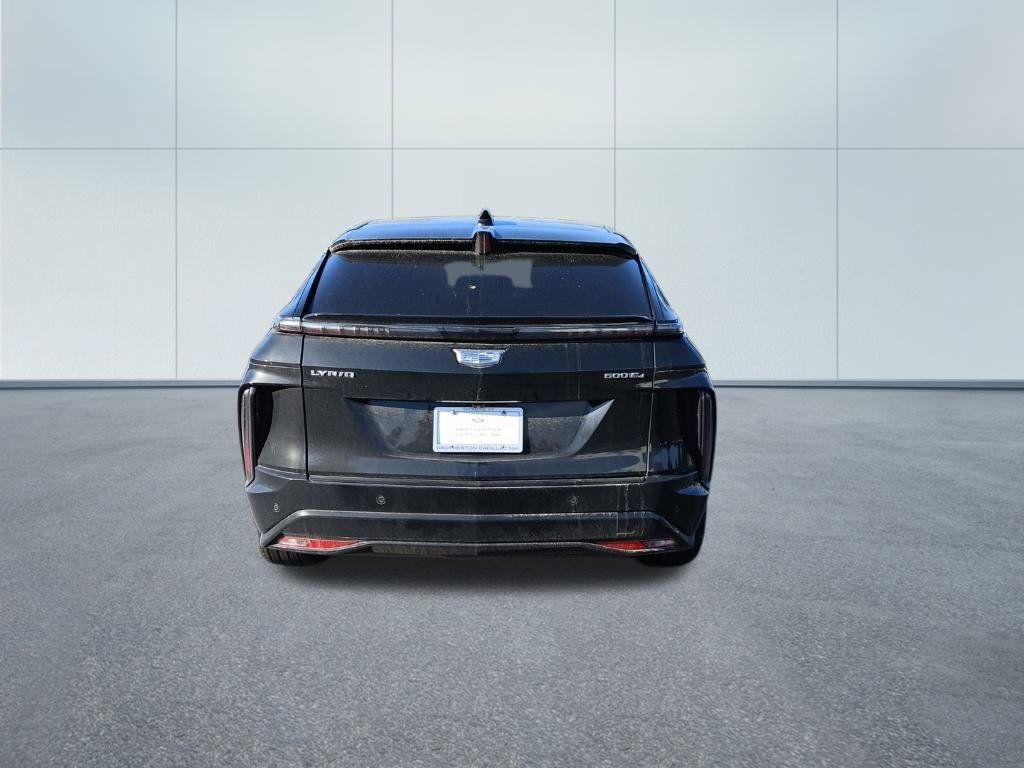 Certified 2024 Cadillac Lyriq Sport w/ LPO, Floor Liner Package AWD/4WD image 5