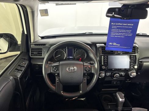 Used 2024 Toyota 4Runner TRD Off-Road Premium w/ Moonroof Package AWD/4WD image 26