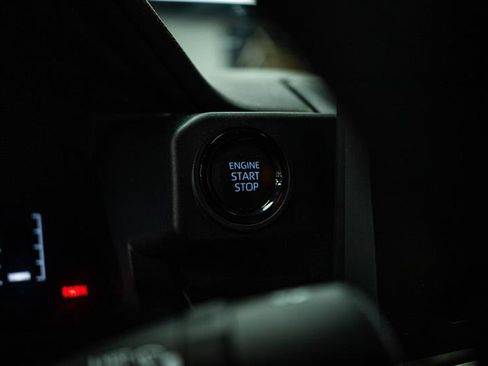 Used 2024 Toyota Tacoma SR5 image 16