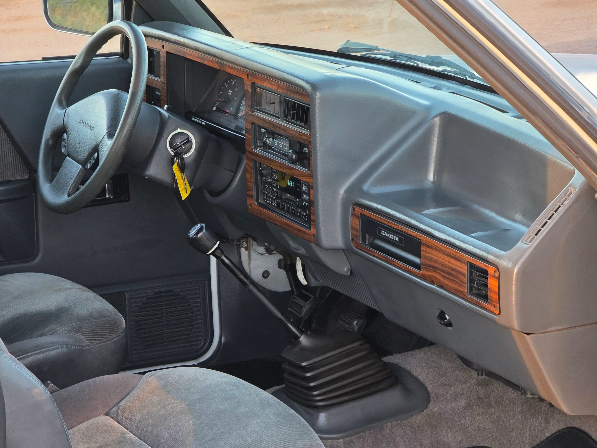 Used 1993 Dodge Dakota 2WD Club Cab image 15